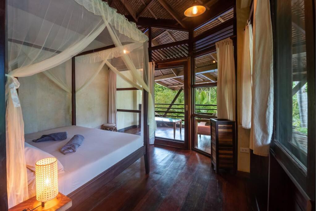 Alaia Hideaway Villa General Luna  Luaran gambar