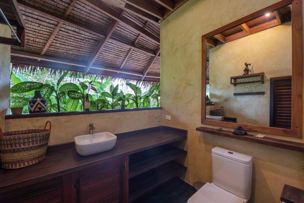 Alaia Hideaway Villa General Luna  Luaran gambar